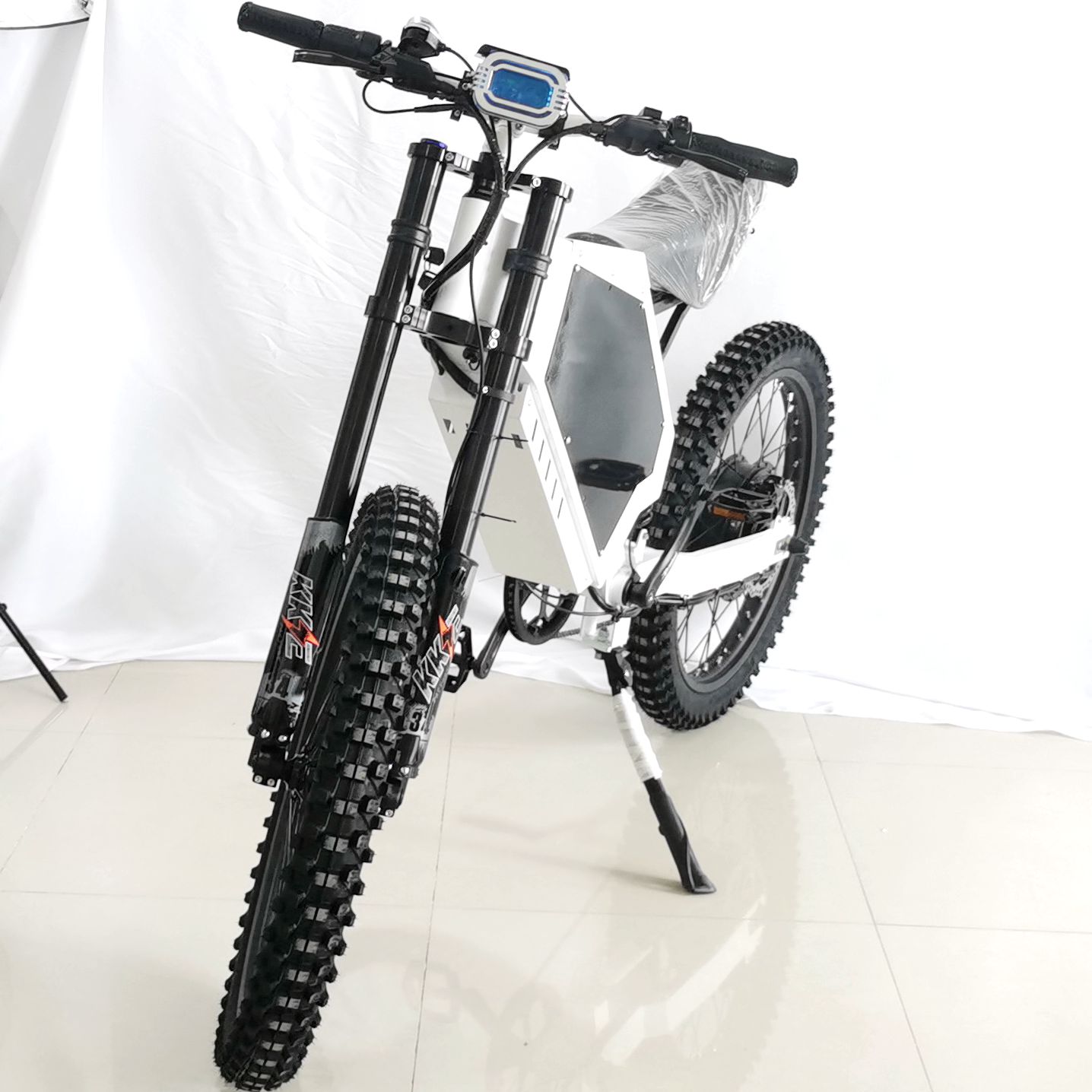 Nieuwe aanwinst: Dirtbike 125c - 72V 12000W Electric Dirt Bike recensie en prijs